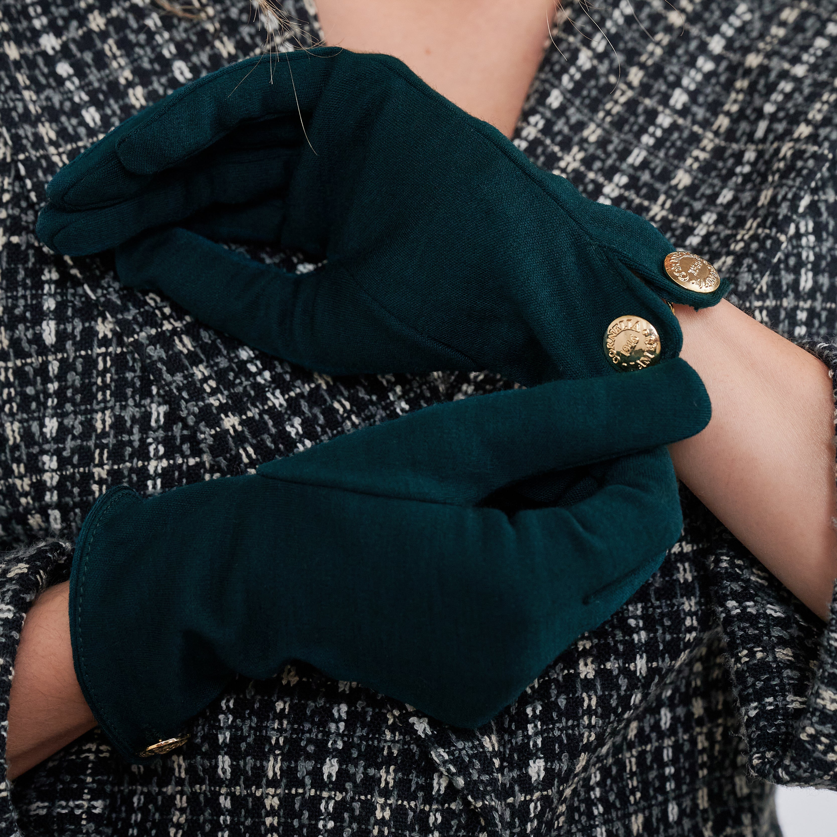 Cornelia | Gant en laine mérinos avec bouton de manchette