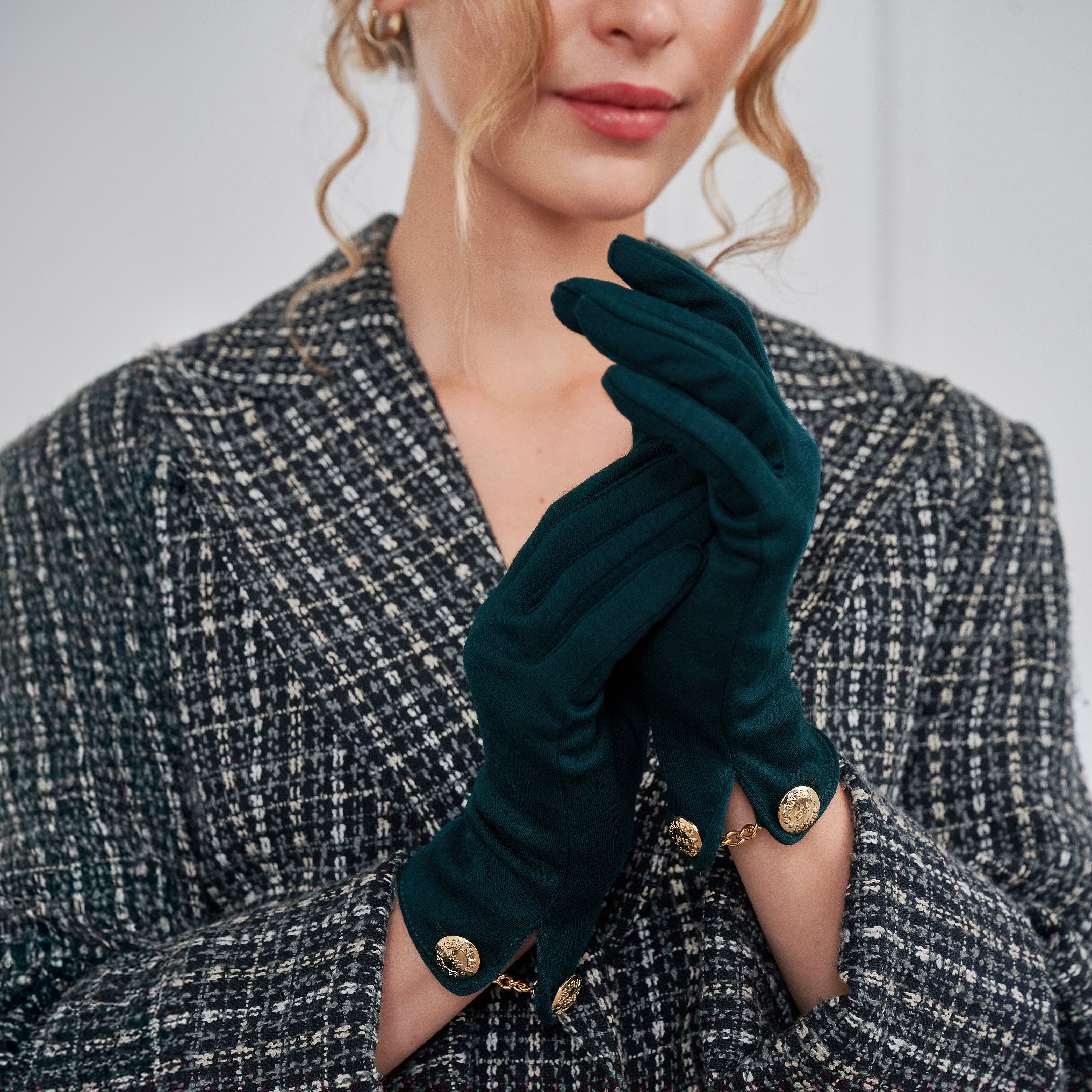 Cornelia | Gant en laine mérinos avec bouton de manchette
